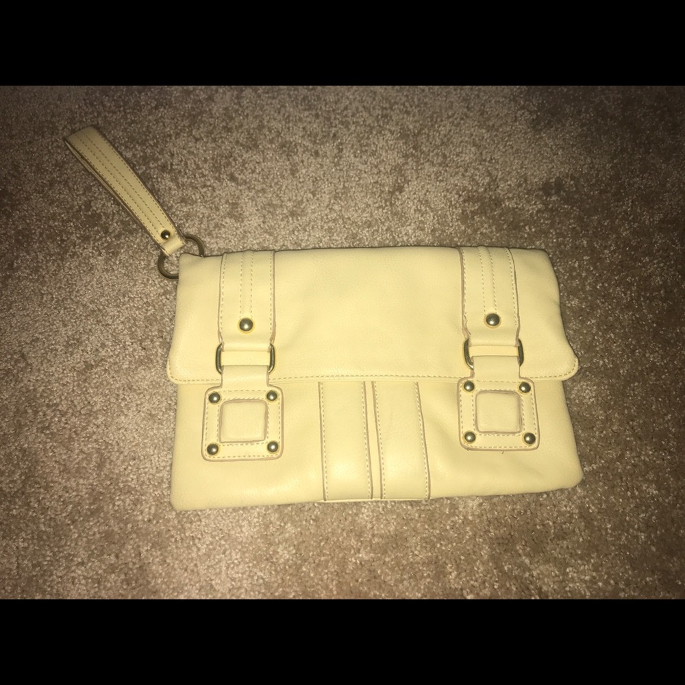 Daisy Fuentes Buttercream Yellow XL Clutch